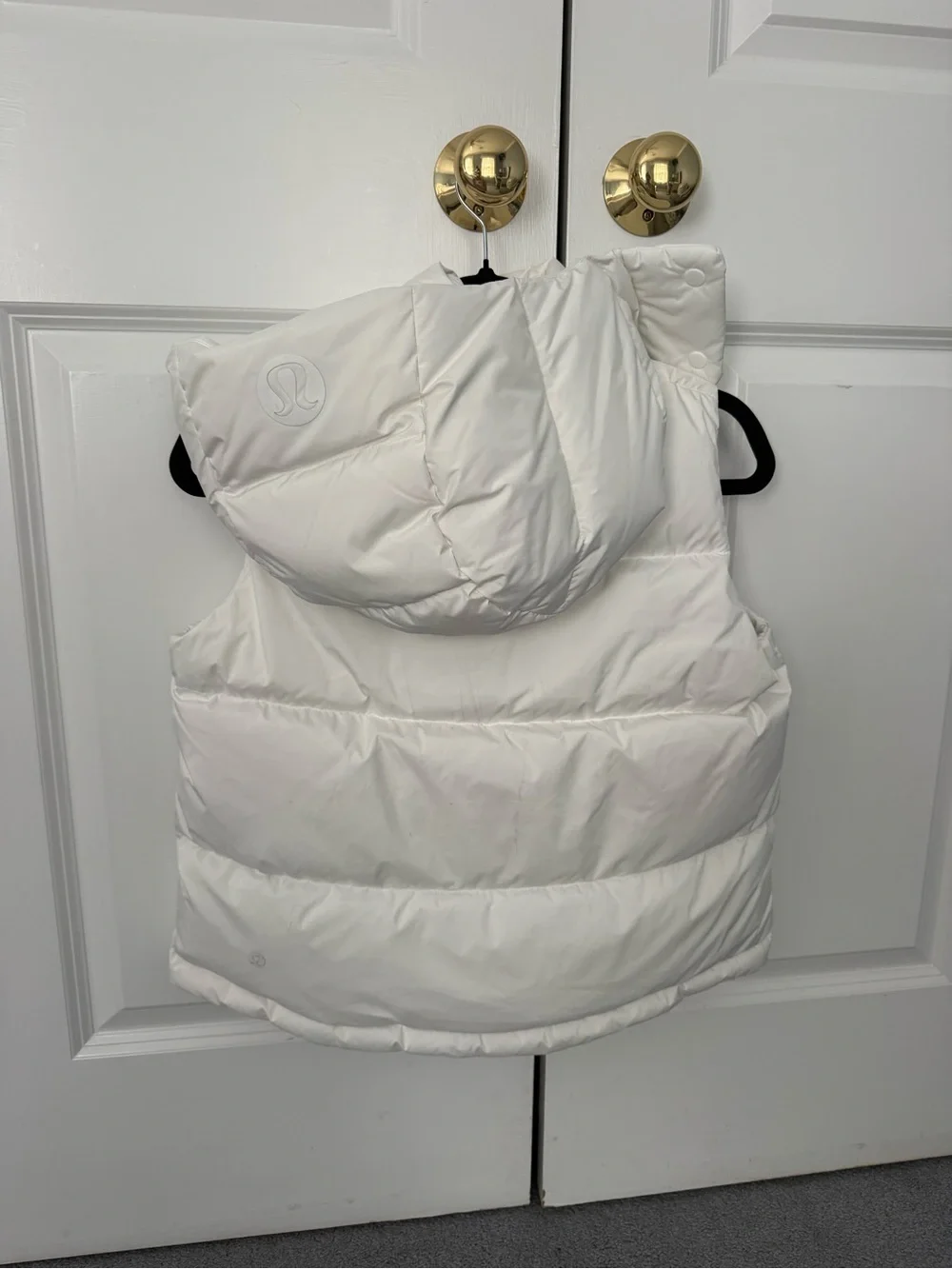 Lululemon wonder puff cropped vest